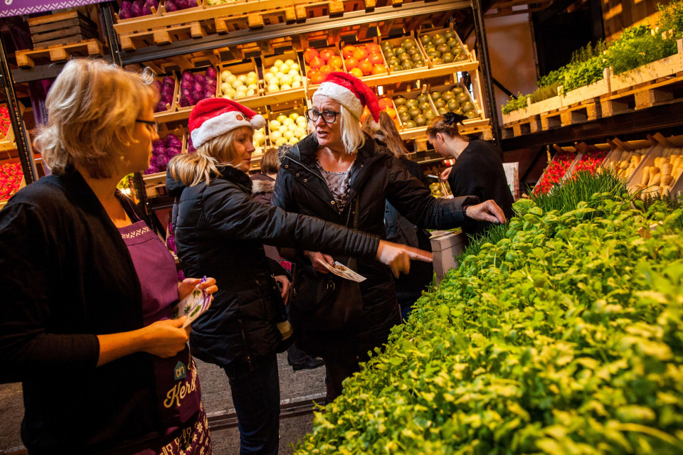 Allerhande kerstfestival groentenstand kruidentuin